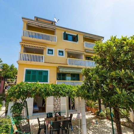 Apartments Neno Криквеница Екстериор снимка